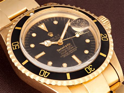 gold submariner rolex for sale|More.